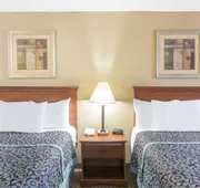 Days Inn by Wyndham Ripley hotel detail image 4