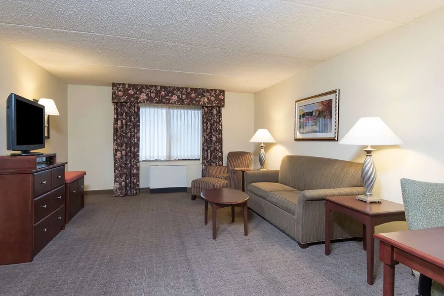 Hampton Inn Schenectady Downtown hotel detail image 6