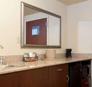 Hampton Inn Schenectady Downtown hotel detail image 7