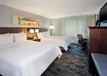 Crowne Plaza Chicago-Northbrook By IHG hotel thumbnail 7