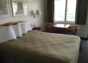 Travelodge by Wyndham Hollywood-Vermont/Sunset hotel thumbnail 4