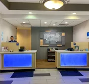 Holiday Inn Express & Suites Lexington Dtwn Area-Keenland by IHG hotel detail image 4
