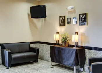 Suburban Extended Stay La Place hotel thumbnail 3