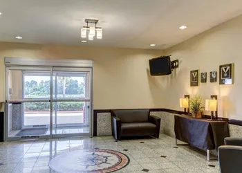 Suburban Extended Stay La Place hotel thumbnail 5