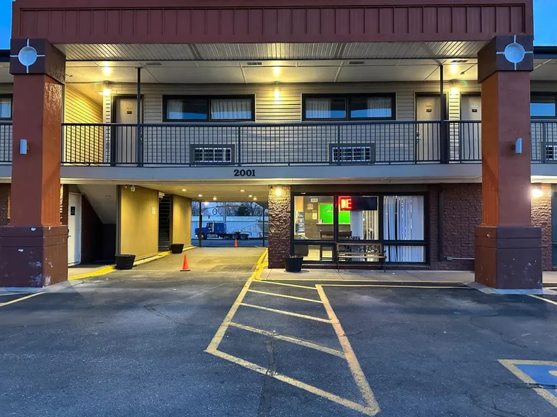 Stay Inn by OYO Near I 80 Lincoln West hotel detail image 2