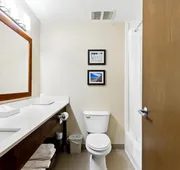 Comfort Inn South Tulsa - Woodland Hills hotel detail image 7