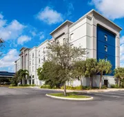 Hampton Inn & Suites Ft. Lauderdale West-Sawgrass/Tamarac hotel detail image 3