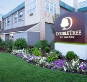 Doubletree by Hilton Cape Cod - Hyannis hotel detail image 3