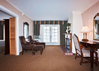 Holiday Inn Laguna Beach, an IHG Hotel hotel thumbnail 4