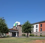 Holiday Inn Express & Suites Knoxville-Farragut by IHG hotel detail image 4