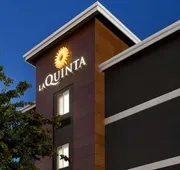 La Quinta Inn & Suites by Wyndham Salem OR hotel detail image 3