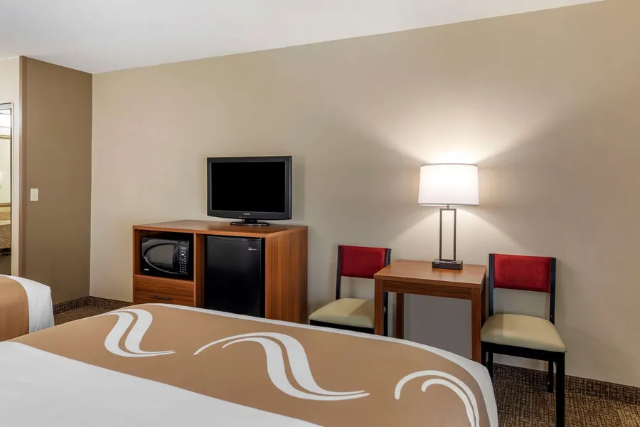 Quality Inn Placentia Anaheim Fullerton hotel detail image 6