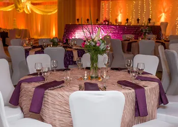 DoubleTree by Hilton Hotel Raleigh - Brownstone - University hotel thumbnail 4