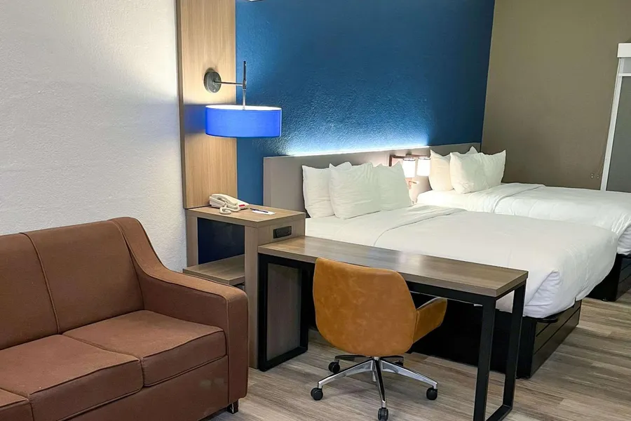 Comfort Suites Clearwater - Dunedin hotel detail image 6