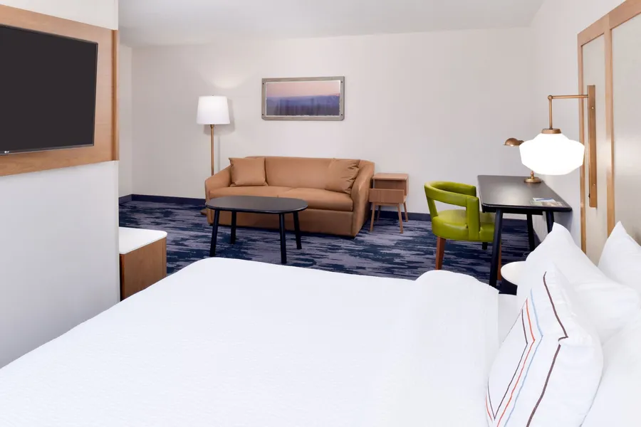 Fairfield Inn & Suites by Marriott Bakersfield Central hotel detail image 6