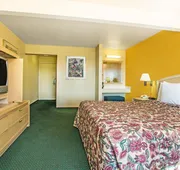 Travelodge by Wyndham Turlock hotel detail image 4