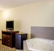 Quality Inn hotel detail image 4