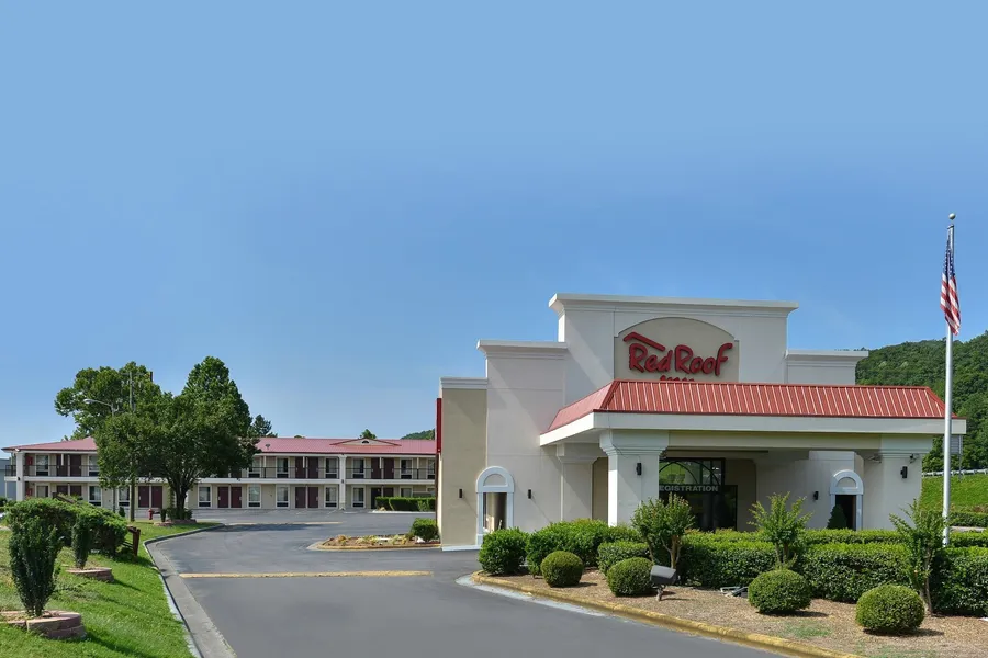 Red Roof Inn Dalton hotel detail image 2
