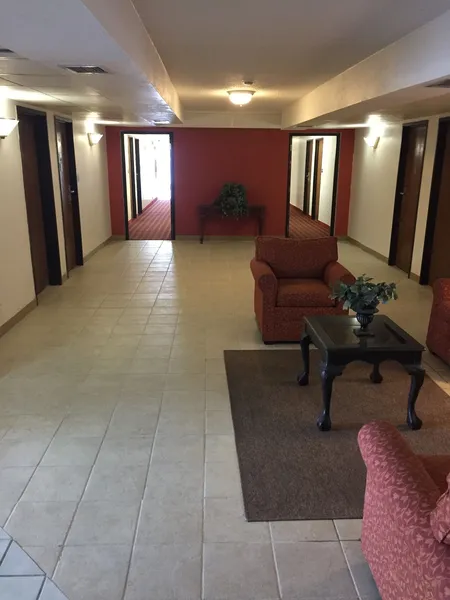 Luxury Inn & Suites hotel detail image 6