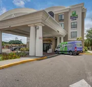 Holiday Inn Express & Suites Tampa USF Busch Gardens by IHG hotel detail image 5