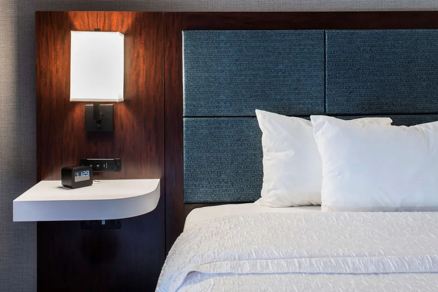 Hampton Inn & Suites Chicago/Lincolnshire hotel detail image 6