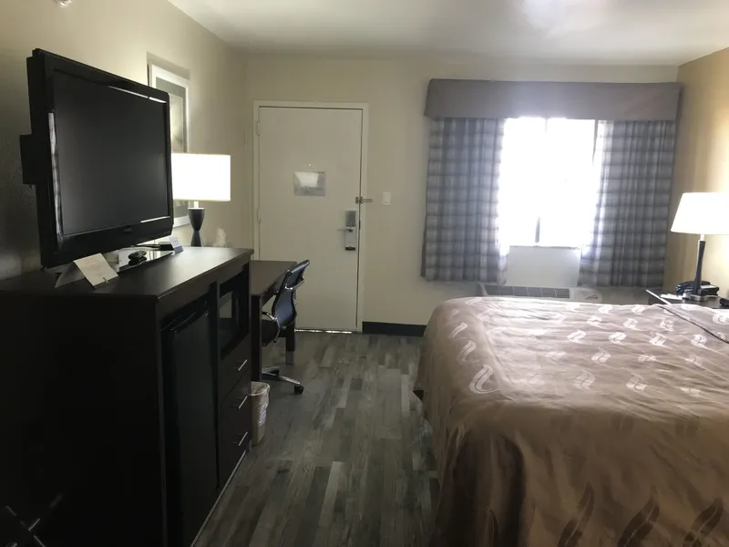 SureStay by Best Western Mesa Downtown Area hotel detail image 2