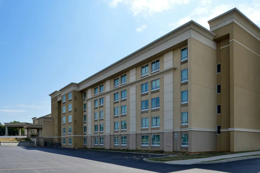 Holiday Inn Martinsburg by IHG hotel detail image 2