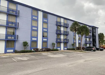 Monumental Movieland Hotel hotel thumbnail 7