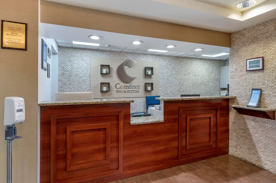 Comfort Inn & Suites Dayton Northwest - Englewood hotel detail image 6