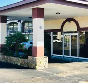 Executive Inn hotel detail image 3
