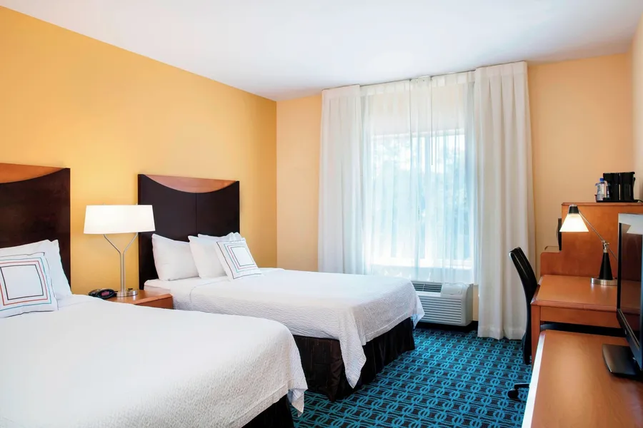 Fairfield Inn & Suites by Marriott Lakeland Plant City hotel detail image 6
