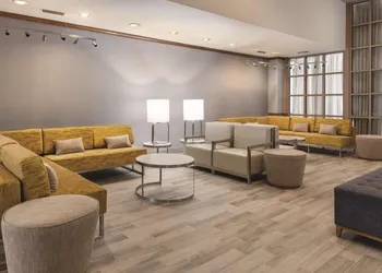 Clarion Hotel Milwaukee Airport hotel thumbnail 3