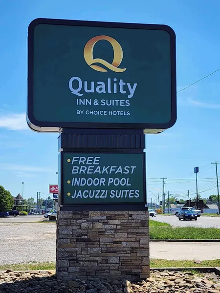 Quality Inn & Suites Somerset Downtown hotel detail image 2