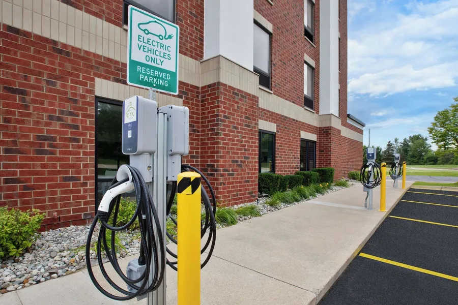Hampton Inn Detroit/Utica-Shelby Township hotel detail image 2