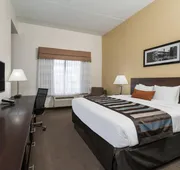 Wingate by Wyndham Bowling Green hotel detail image 7