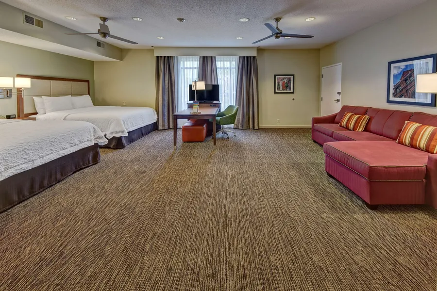Hampton Inn Savannah-I-95-North hotel detail image 6