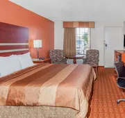 Days Inn by Wyndham Dalton hotel detail image 7