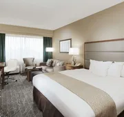 DoubleTree by Hilton Hotel West Palm Beach Airport hotel detail image 7