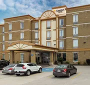 Comfort Hotel Bayer's Lake hotel detail image 4