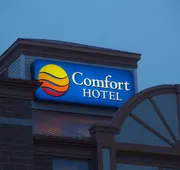 Comfort Hotel Bayer's Lake hotel detail image 5