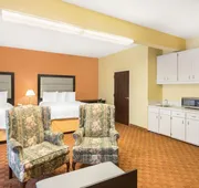 Baymont by Wyndham Fayetteville hotel detail image 7