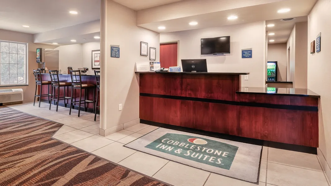 Cobblestone Inn & Suites - Durand hotel detail image 2