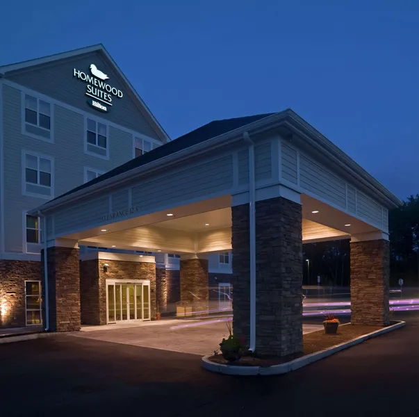 Homewood Suites by Hilton Portland hotel detail image 2