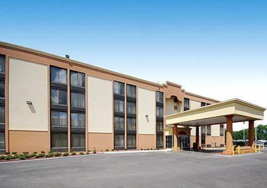 Quality Inn Shreveport Airport hotel detail image 2