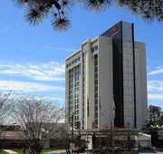 Atlanta Marriott Perimeter Center hotel detail image 3
