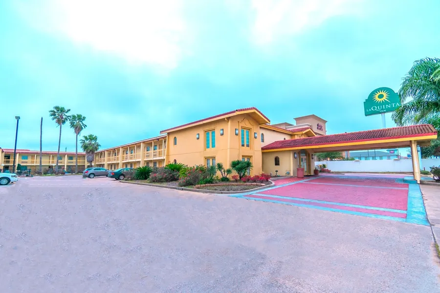 La Quinta Inn by Wyndham Clute Lake Jackson hotel detail image 2