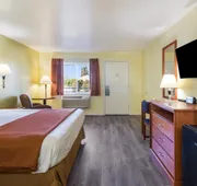 Americas Best Value Inn Santa Rosa, CA hotel detail image 5
