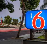 Motel 6 Anaheim, CA - Convention Center hotel detail image 3