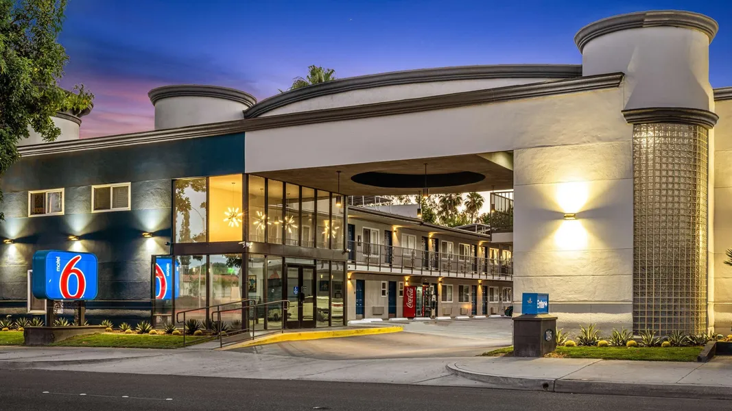 Motel 6 Anaheim, CA - Convention Center hotel detail image 6