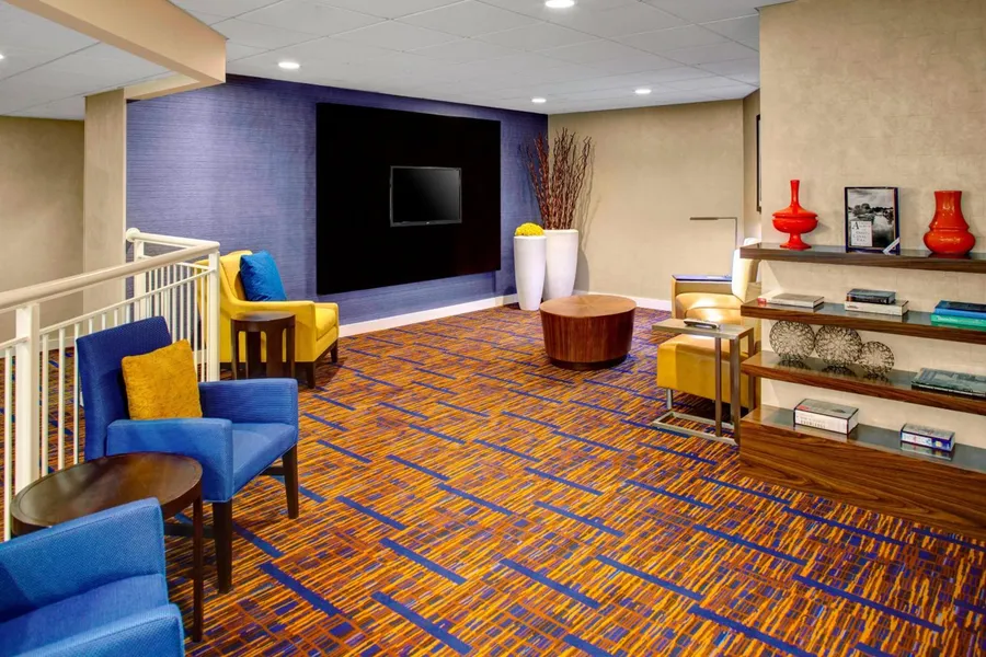 Courtyard by Marriott Columbus Downtown hotel detail image 6
